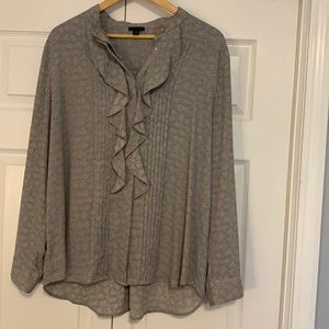 EUC Ann Taylor XL Grey Long Sleeve Blouse